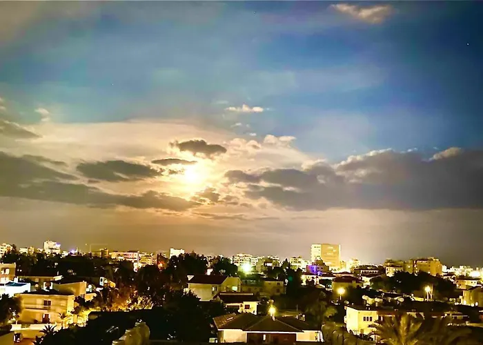 Bali Suites 303